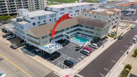7203 Atlantic Ave #202, Wildwood Crest, NJ 08260