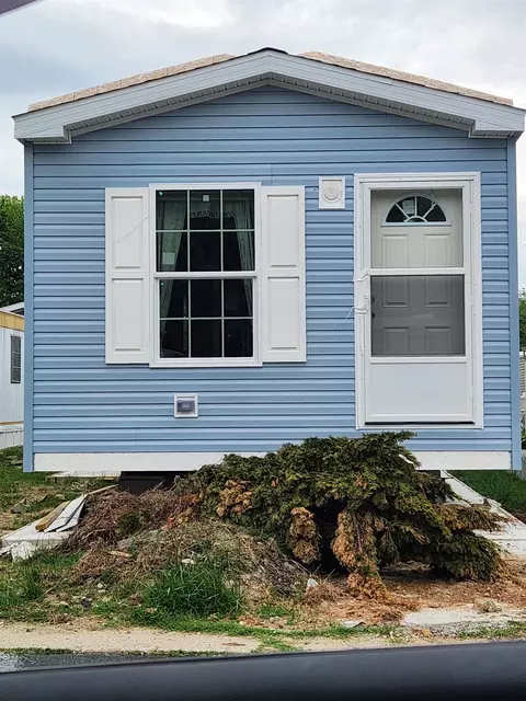 229 Maurice Blvd, Rio Grande, NJ 08242