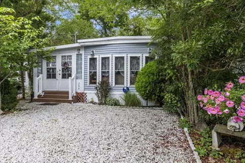 306 Ibis Ln, Marmora, NJ 08223