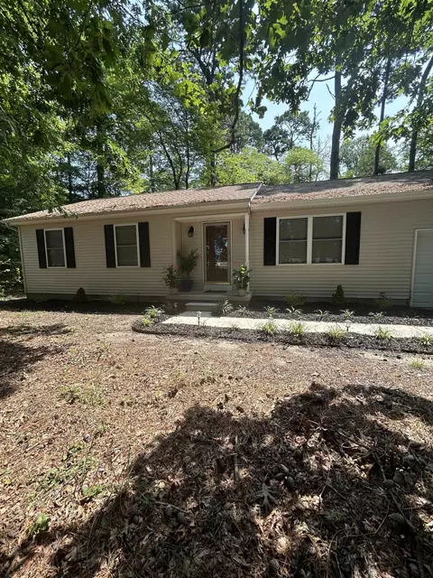 590 Shunpike Rd, Cape May Court House, NJ 08210