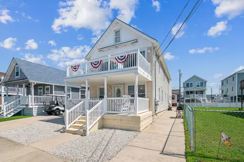 311 W 16th Ave #A, North Wildwood, NJ 08260