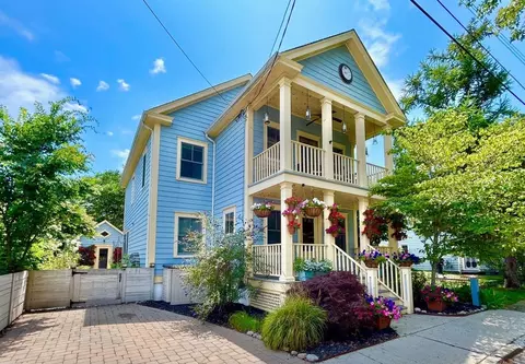 112 Pearl Ave, West Cape May, NJ 08204