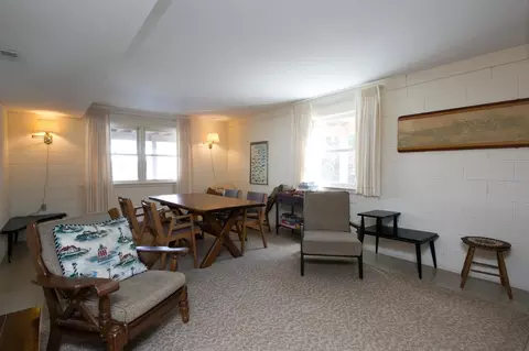 Dining - 238 68th St, Avalon, NJ 08202 photo 2 of 3