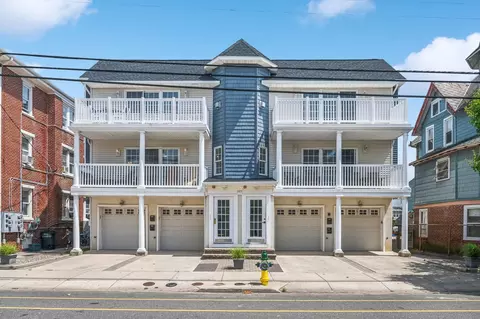 225 E Glenwood Ave #A, Wildwood, NJ 08260