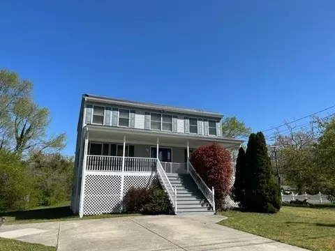 4 Susan Ln, Cape May, NJ 08204