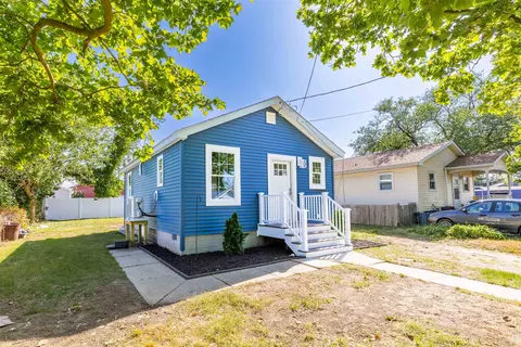 24 Iowa Ave, Villas, NJ 08251