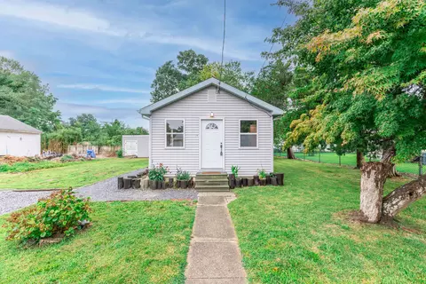 612 E Tampa Ave, Villas, NJ 08251