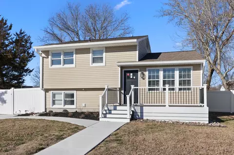 205 N Orchard Dr, North Cape May, NJ 08204