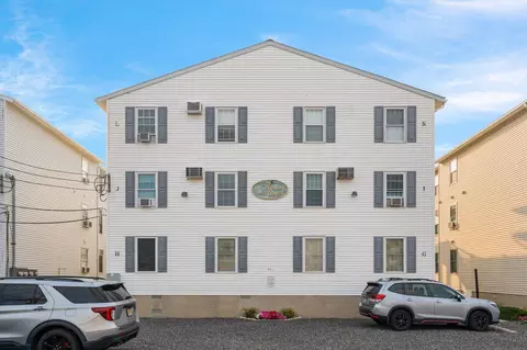 6406 Central Ave #L TOP ., Sea Isle City, NJ 08243