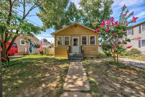 24 Utah Ave, Villas, NJ 08251