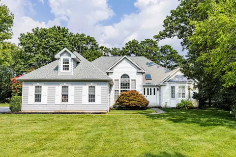 10 Sand Castle Dr, Cape May Court House, NJ 08210