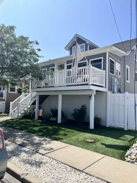 642 W Glenwood Ave, West Wildwood, NJ 08260