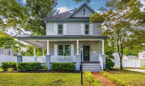 302 W Cherry St, Wenonah, NJ 08090
