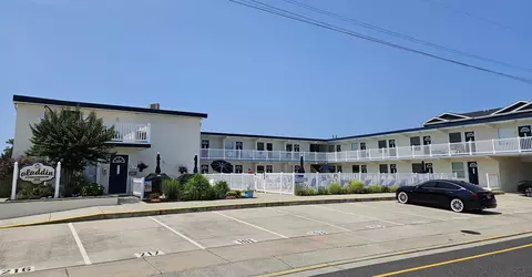 208 E Forget Me Not Rd #111, Wildwood Crest, NJ 08260
