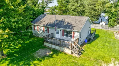 15 Locust Rd, Villas, NJ 08251