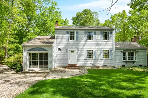 158 Gravel Hole Rd, Dennis, NJ 08210