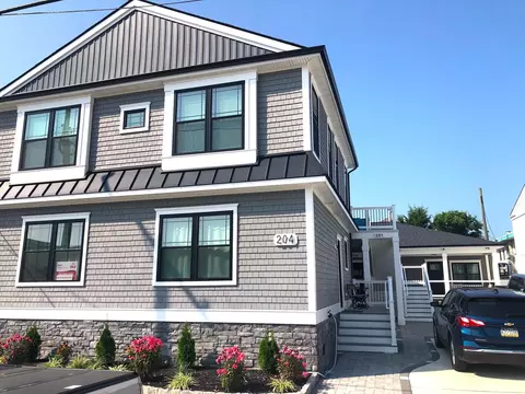 204 E Primrose Rd #103, Wildwood Crest, NJ 08260
