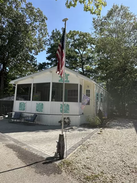 75 Flounder Ln, Seaville, NJ 08230
