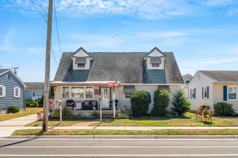 8605 Pacific Ave, Wildwood Crest, NJ 08260