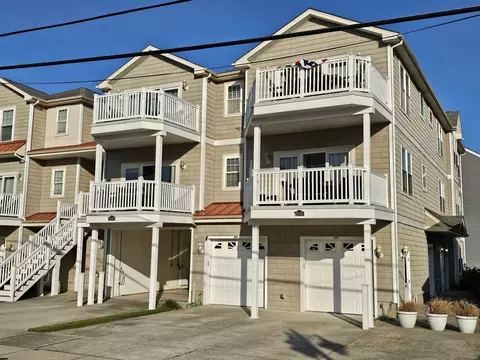 2208 Surf Ave #100, North Wildwood, NJ 08260