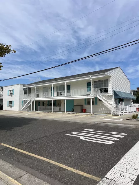 7806 Seaview Ave #8, Wildwood Crest, NJ 08260