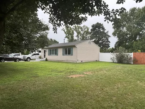 145 Robert Best Rd, Egg Harbor Township, NJ 08234