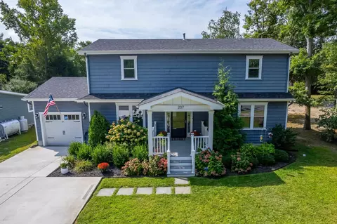 207 E 3rd Ave, Cape May Court House, NJ 08210
