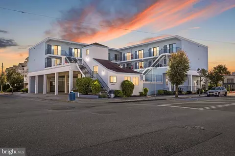 3201 Atlantic Ave #308, Wildwood, NJ 08260