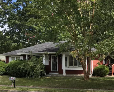 24 Sunnyside Dr, North Cape May, NJ 08204
