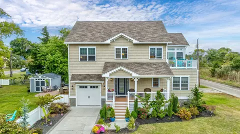 830 Onondago Ave, Cape May, NJ 08204