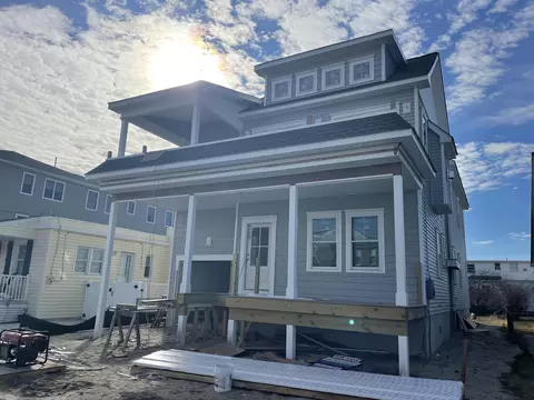 308 E Nashville Ave, Wildwood Crest, NJ 08260