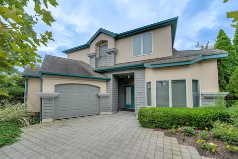 218 Dune Dr, Wildwood Crest, NJ 08260