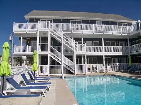 2207 Surf Ave #106, North Wildwood, NJ 08260