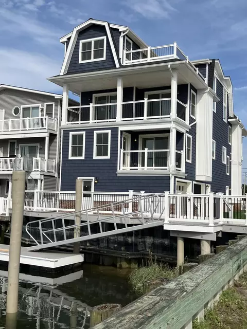 4420 Park Rd #WEST, Sea Isle City, NJ 08243