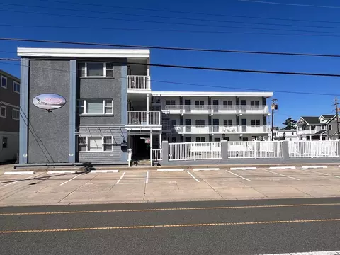 1400 Surf Ave #306, North Wildwood, NJ 08260