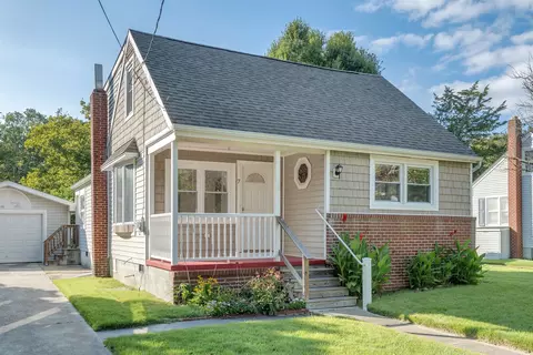7 N 15th St, Del Haven, NJ 08251