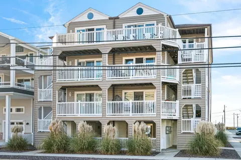 3502 Landis Ave #4, Sea Isle City, NJ 08243