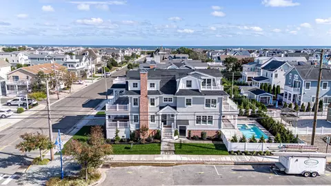 188 33rd St, Avalon, NJ 08202