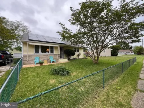 703 Rose Hill Pkwy, North Cape May, NJ 08204