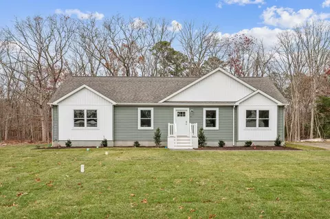 76 W Rising Sun Dr, Ocean View, NJ 08230
