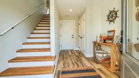 9 N Commonwealth Ave, Strathmere, NJ 08248 photo 3