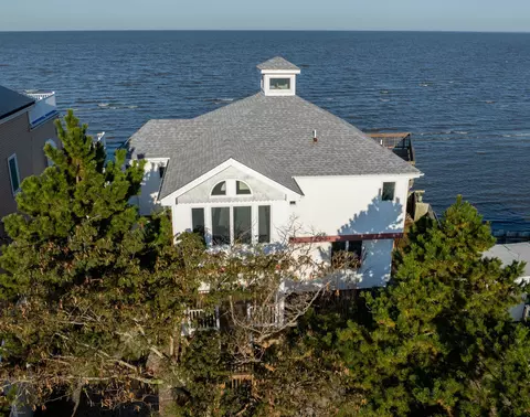 147 Beach Ave, Cape May Court House, NJ 08210