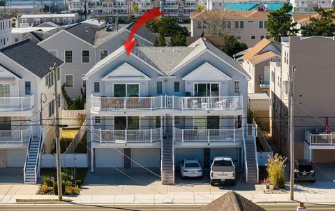 410 W Burk Ave #C, Wildwood, NJ 08260
