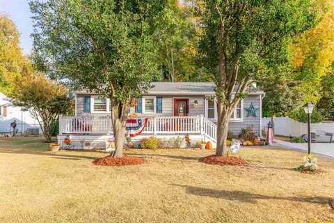 118 Charles St, North Cape May, NJ 08204