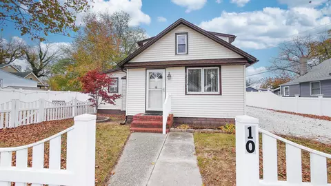 10 W Atlantic Ave, Villas, NJ 08251