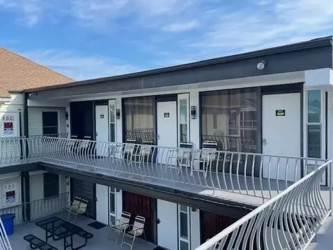 313 E Glenwood Ave #209, Wildwood, NJ 08260