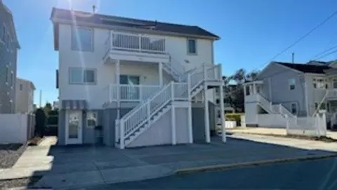 110 85th St #1A, Sea Isle City, NJ 08243