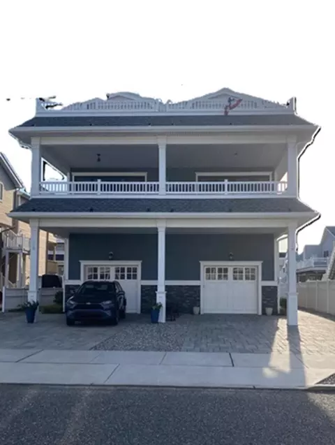 24 W 64th St #W, Sea Isle City, NJ 08243