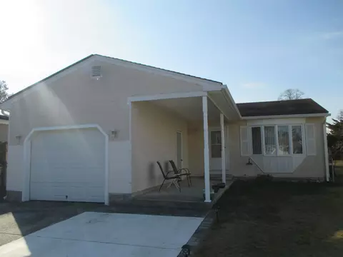 106 Broadway Ave, Villas, NJ 08251