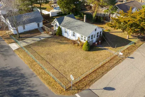 524 E Jacksonville Ave, Villas, NJ 08251